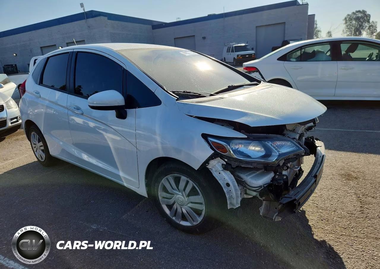 2016 Honda Fit Lx VIN:JHMGK5H57GX003824 - 4