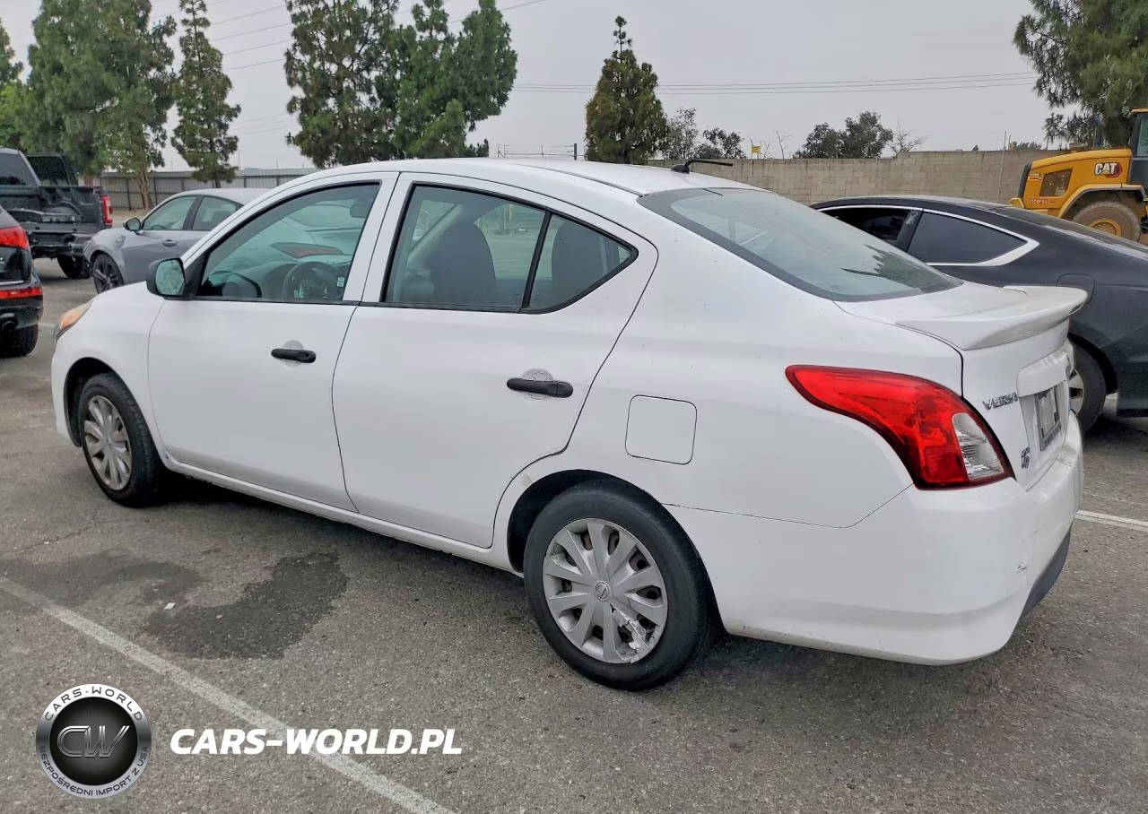 2015 Nissan Versa 1.6 S Plus VIN:3N1CN7AP0FL827899 - 2