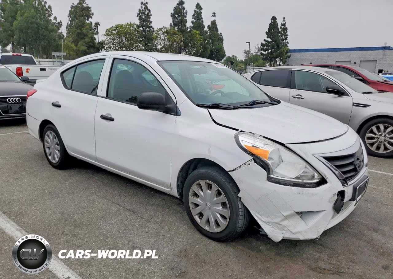 2015 Nissan Versa 1.6 S Plus VIN:3N1CN7AP0FL827899 - 4