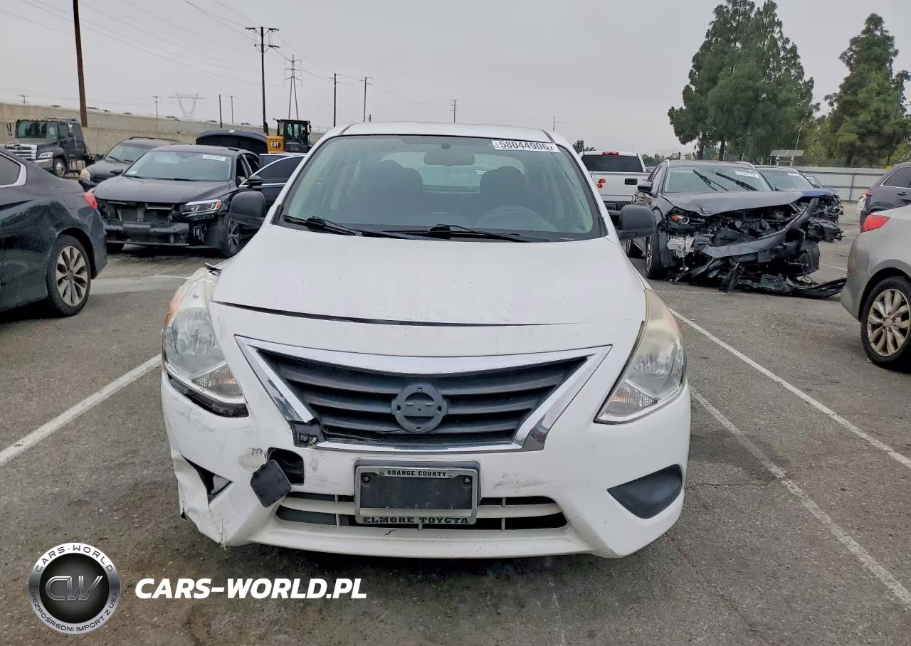 2015 Nissan Versa 1.6 S Plus VIN:3N1CN7AP0FL827899 - 5