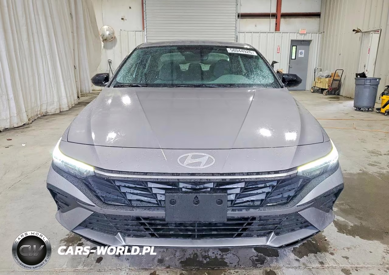 2026 Hyundai Elantra Sel Sport VIN:KMHLM4DG7TU110522 - 5