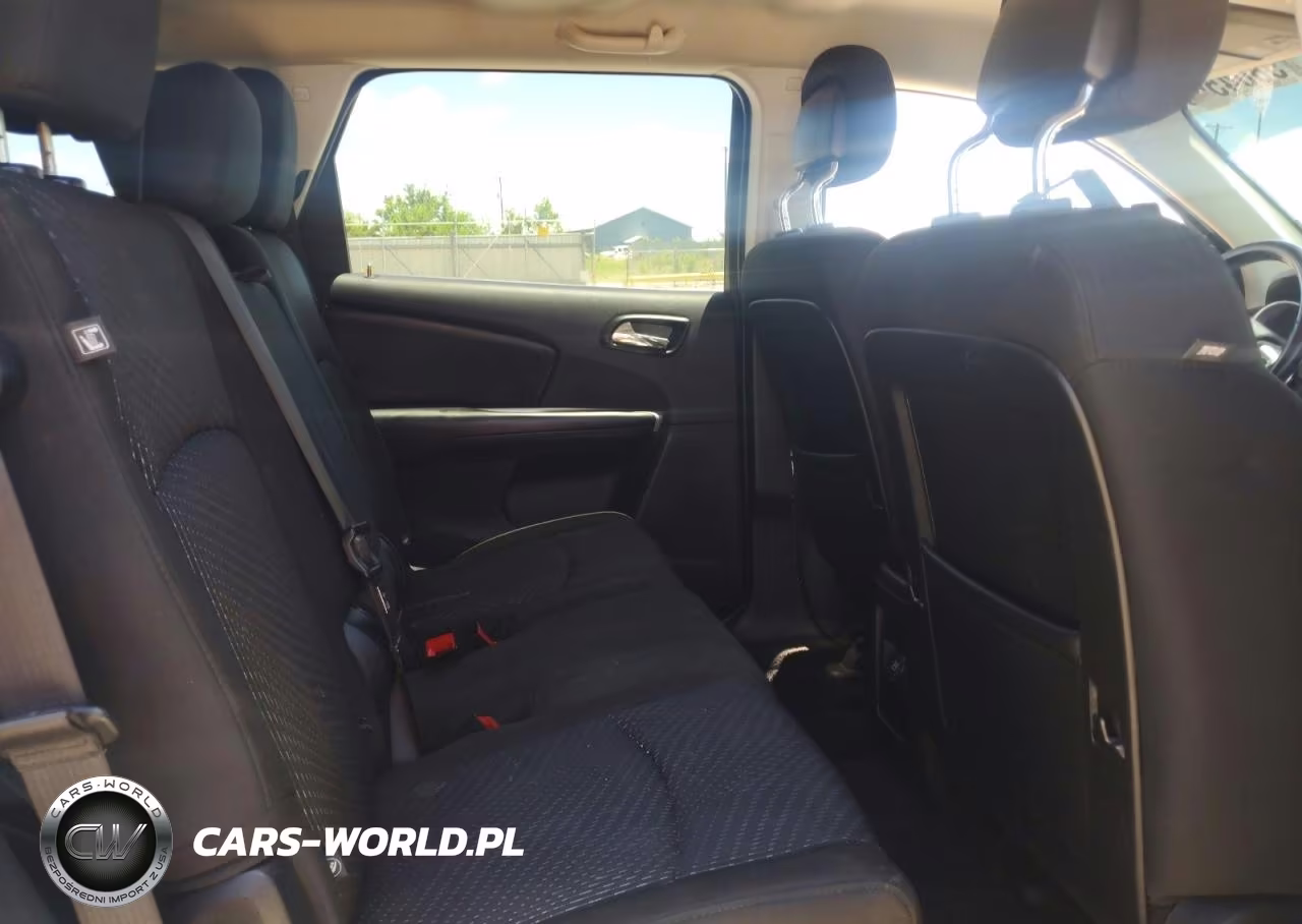 2020 Dodge Journey Se VIN:3C4PDCABXLT271823 - 11