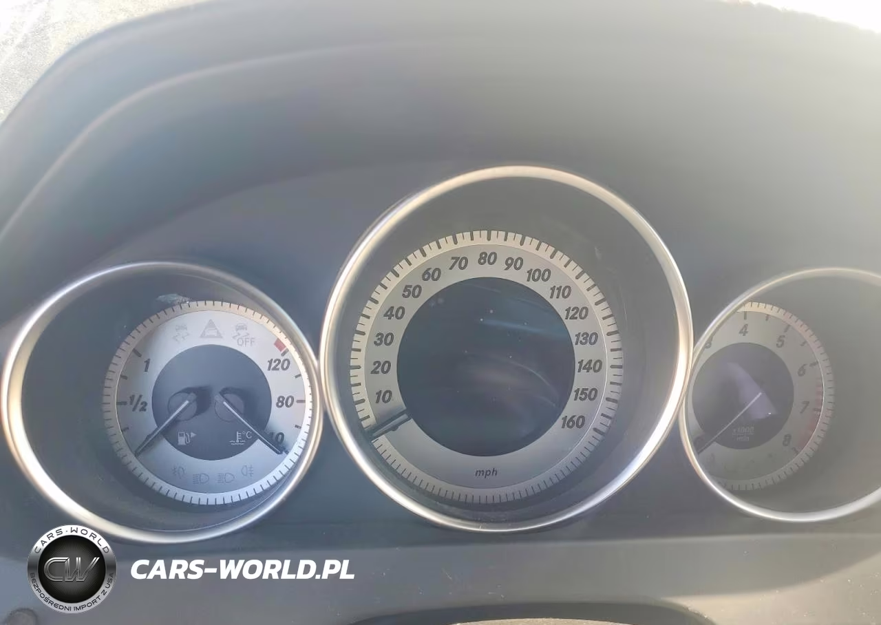 2012 Mercedes-Benz C 250 VIN:WDDGF4HB2CA615826 - 9