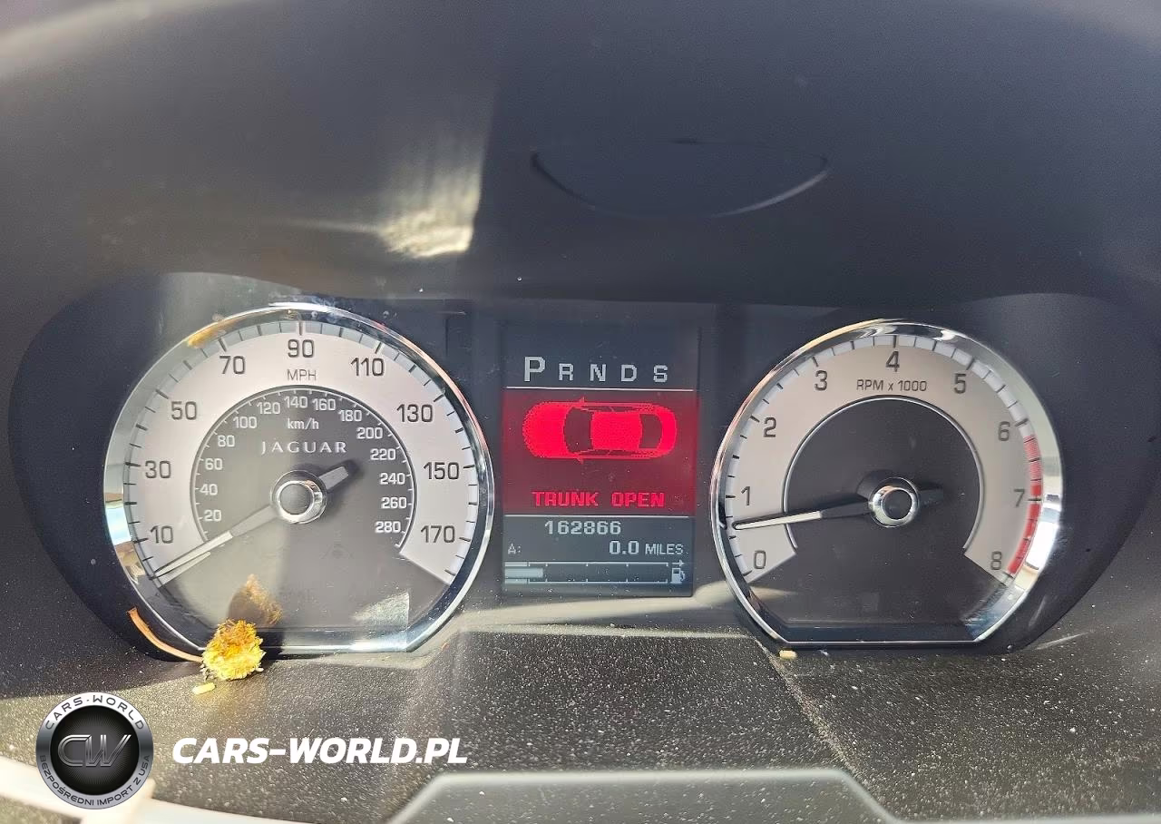 2010 Jaguar Xf Luxury VIN:SAJWA0FA8AHR65894 - 9