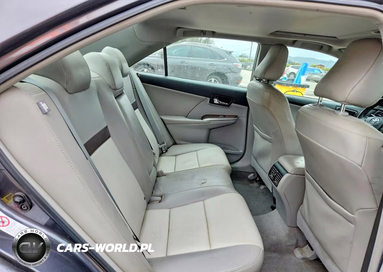 2012 Toyota Camry Xle VIN:4T4BF1FK3CR177551 - 10