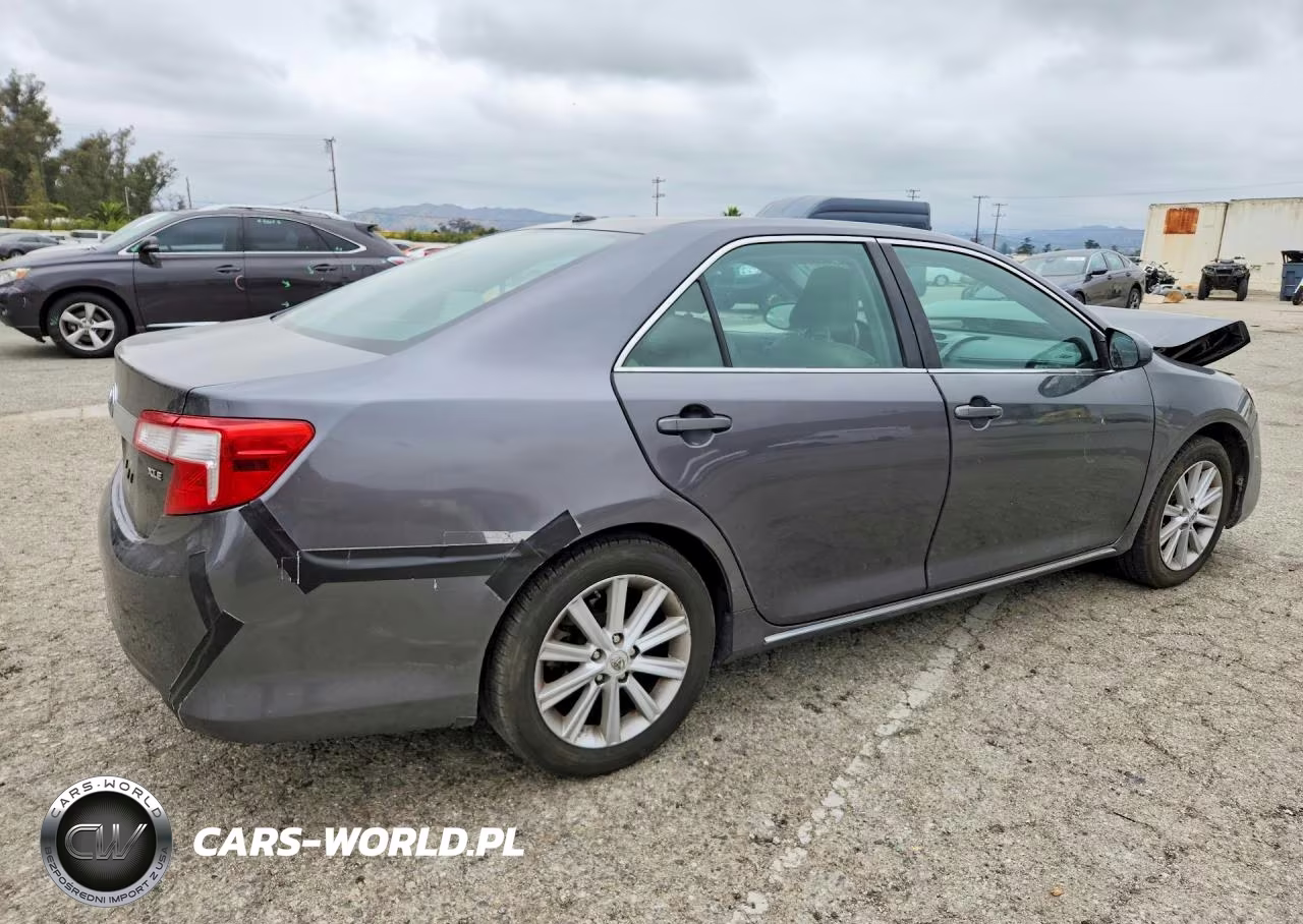 2012 Toyota Camry Xle VIN:4T4BF1FK3CR177551 - 3