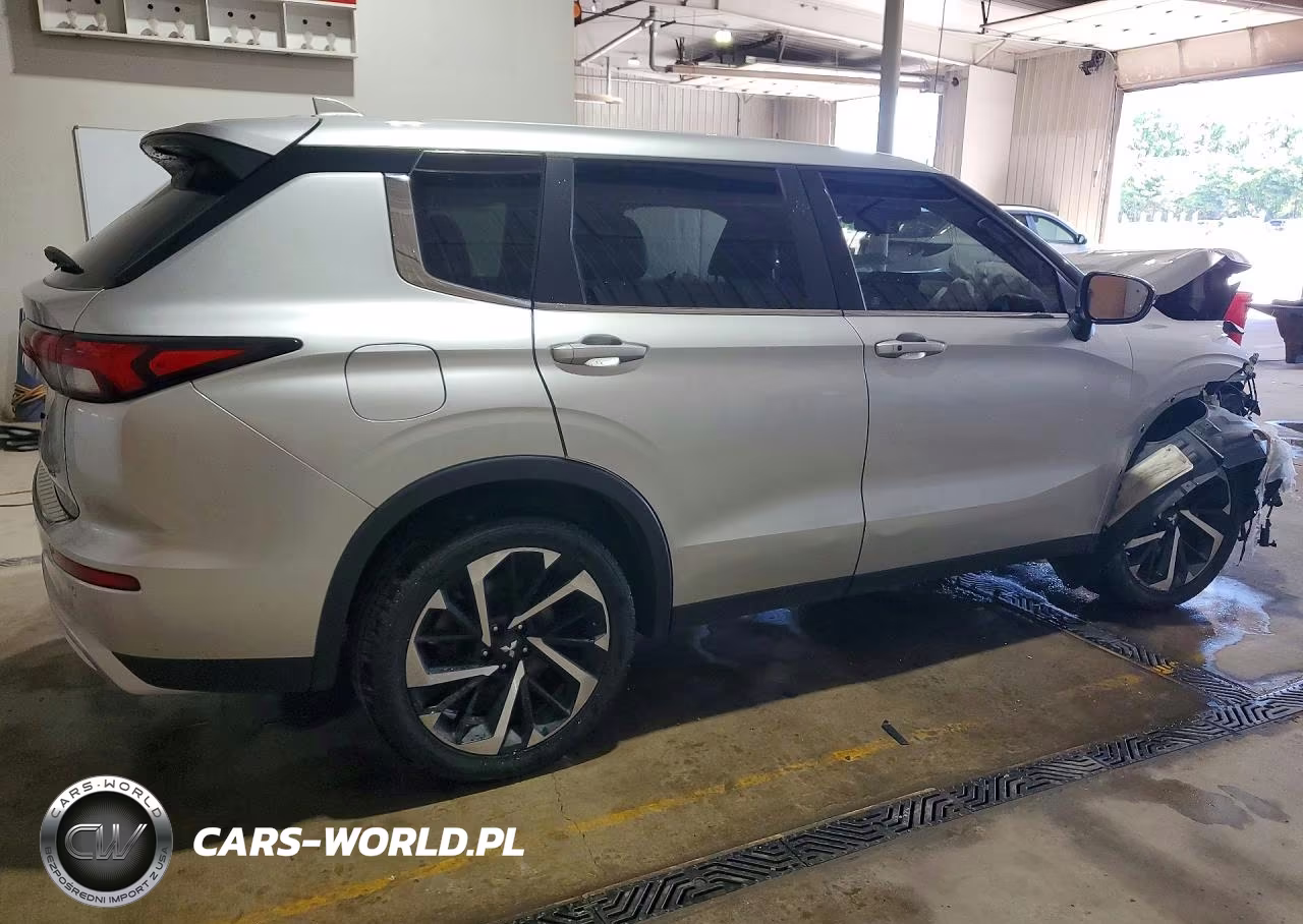 2022 Mitsubishi Outlander Se VIN:JA4J4UA86NZ021114 - 3