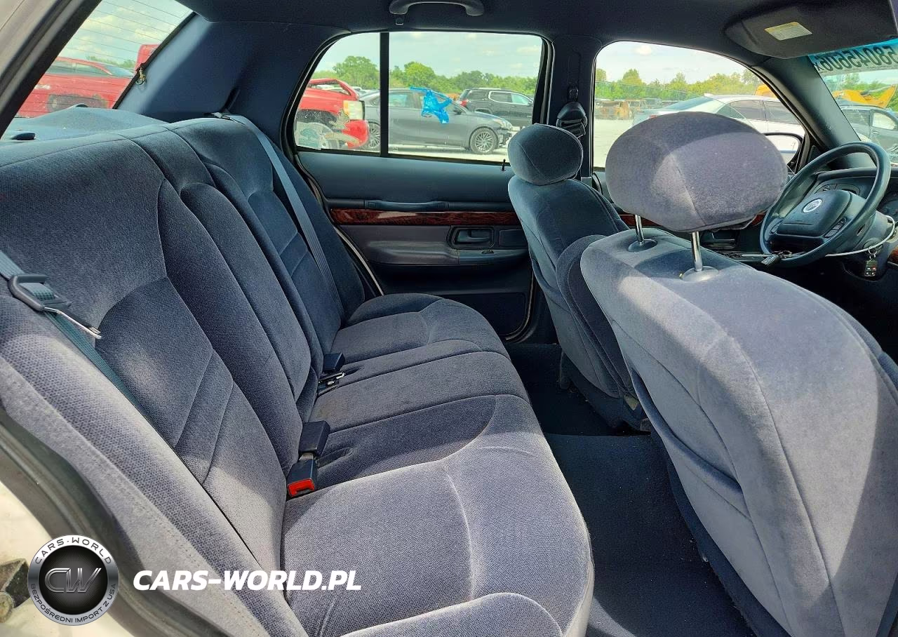 2001 Mercury Grand Marquis Ls VIN:2MEFM75W31X624137 - 10