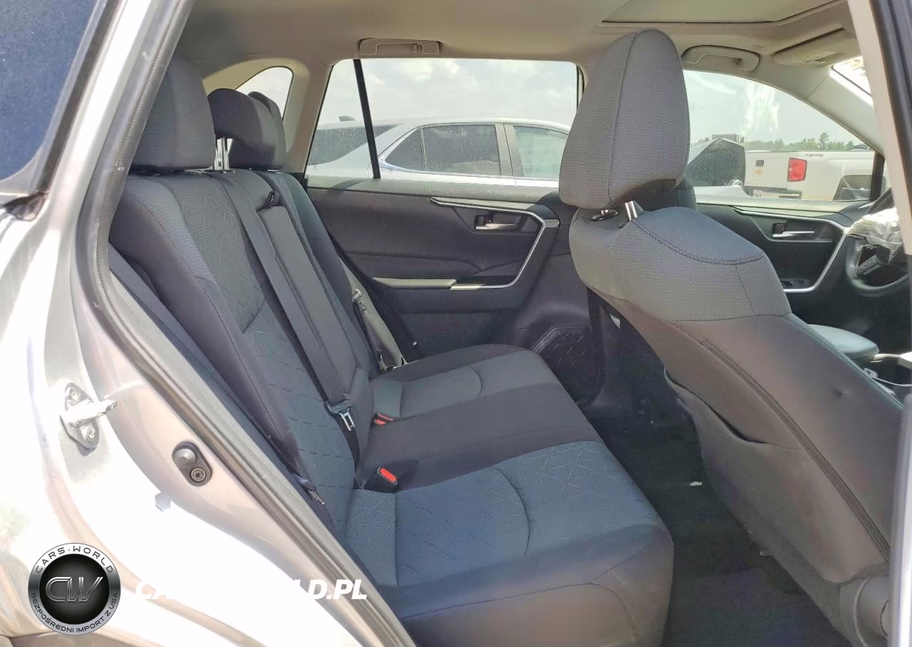 2025 Toyota Rav4 Xle VIN:2T3W1RFV6SW409519 - 11