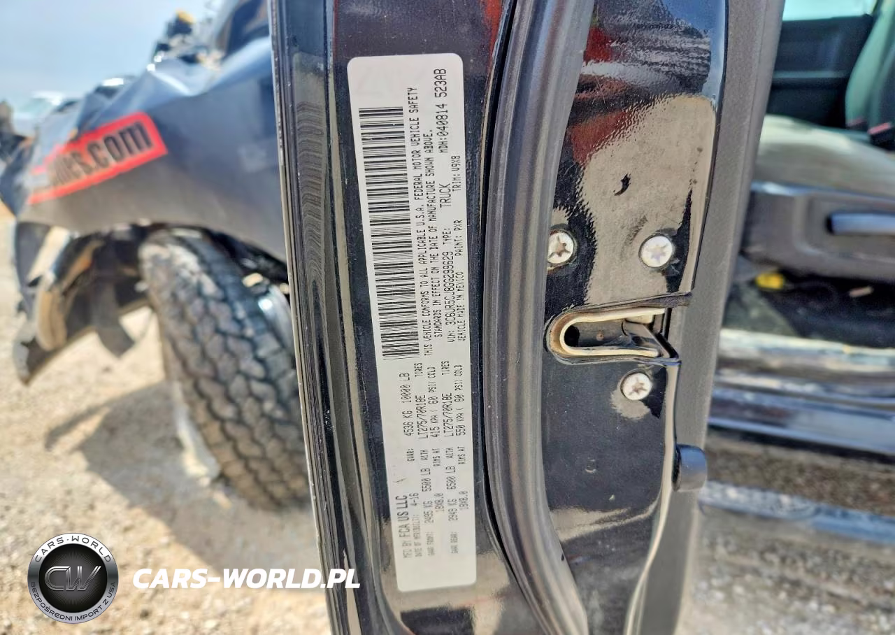 2016 Ram 2500 VIN:3C6UR5CJ8GG299629 - 12