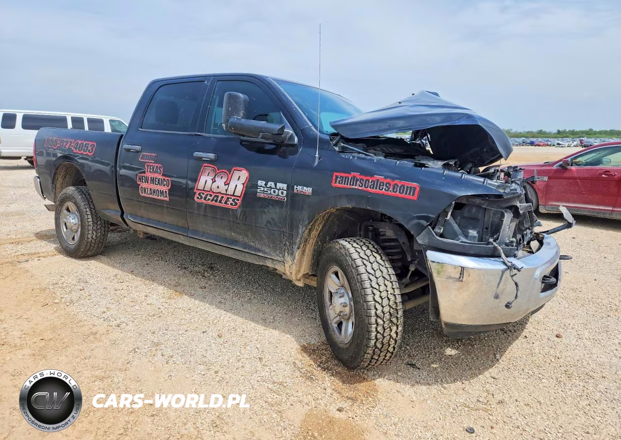2016 Ram 2500 VIN:3C6UR5CJ8GG299629 - 4