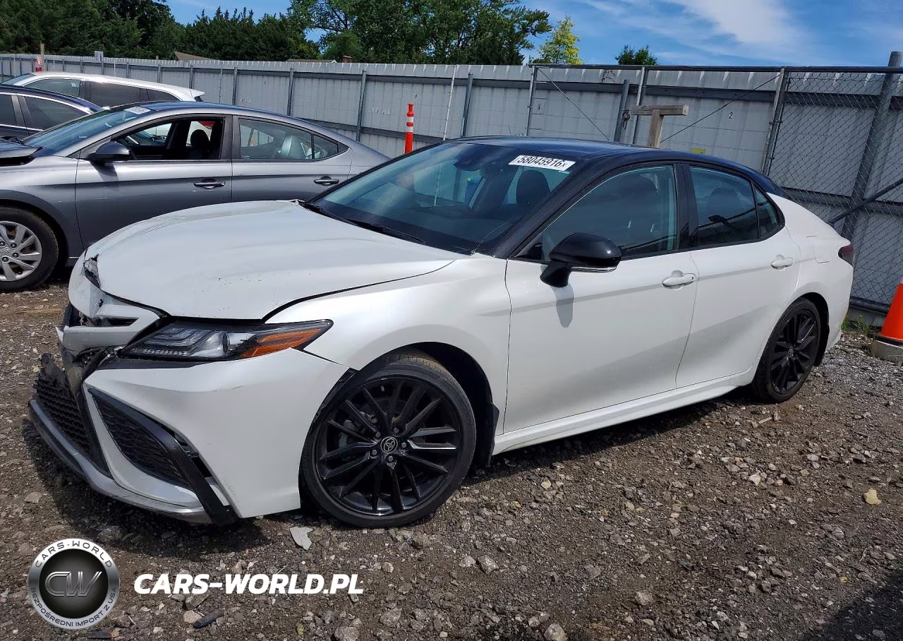 2021 Toyota Camry Xse – zdjęcie 1 z 12