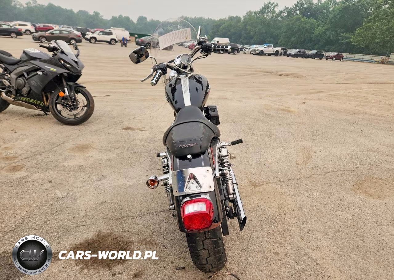 2009 Harley-Davidson Xl1200 C VIN:1HD1CT3169K430262 - 4