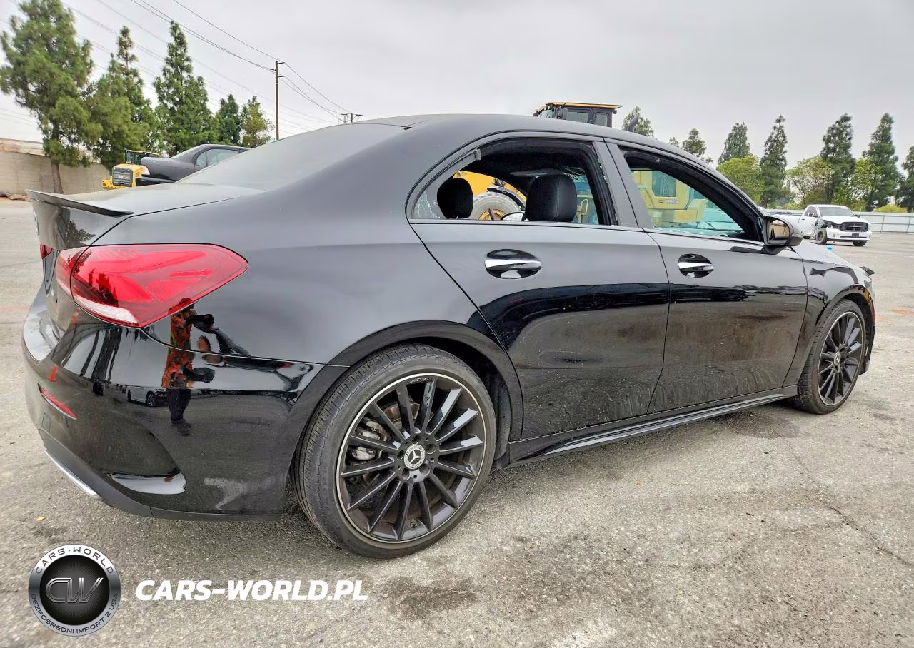 2019 Mercedes-Benz A 220 VIN:WDD3G4EB6KW028482 - 3
