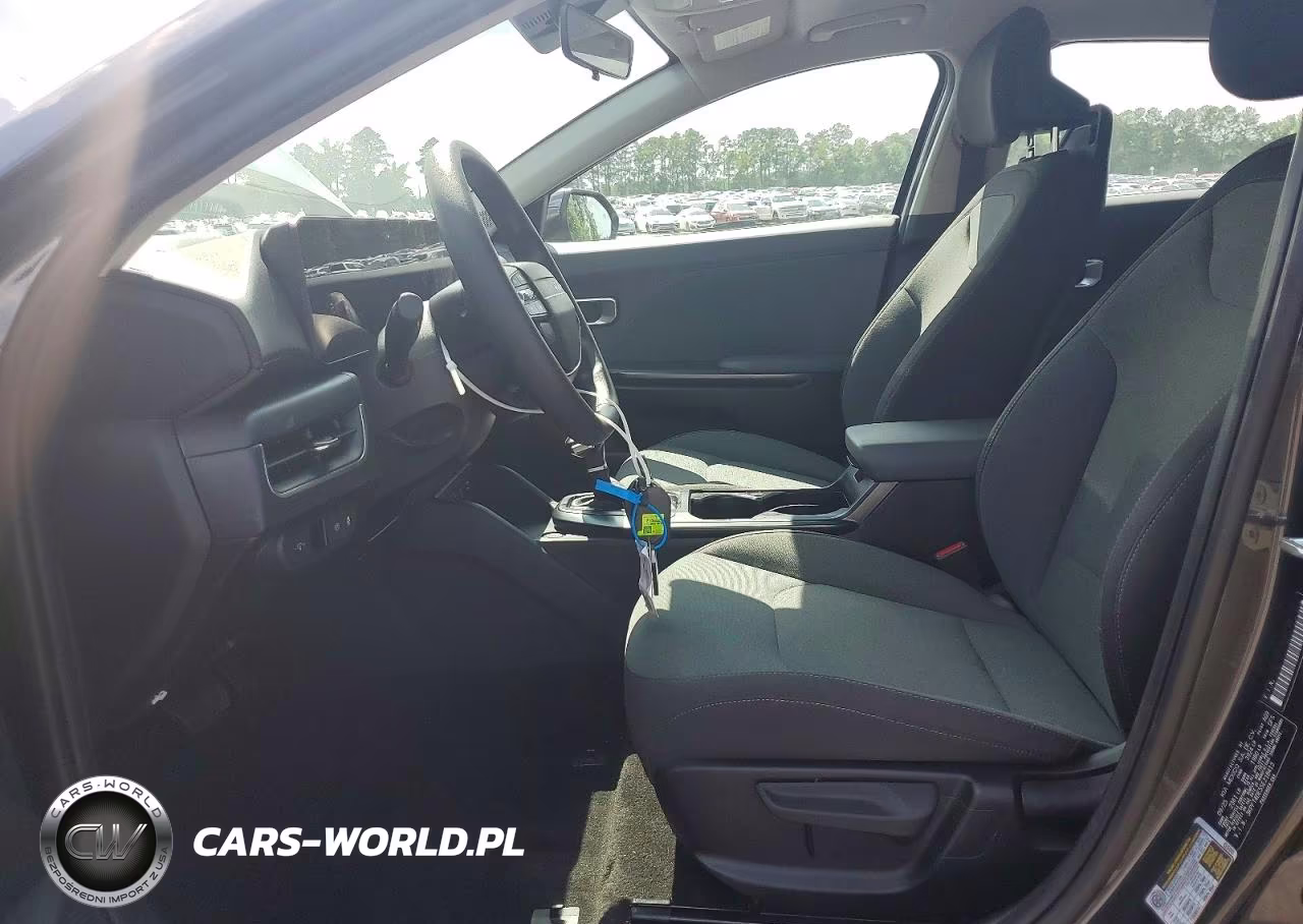 2025 Kia K4 VIN:3KPFT4DE5SE218413 - 7