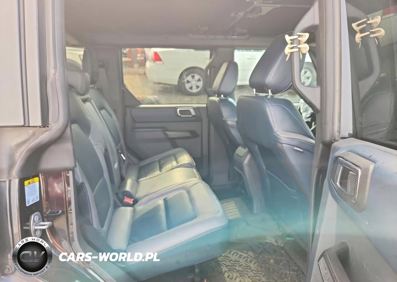 2024 Ford Bronco Outer Banks VIN:1FMDE8BH8RLB28448 - 10