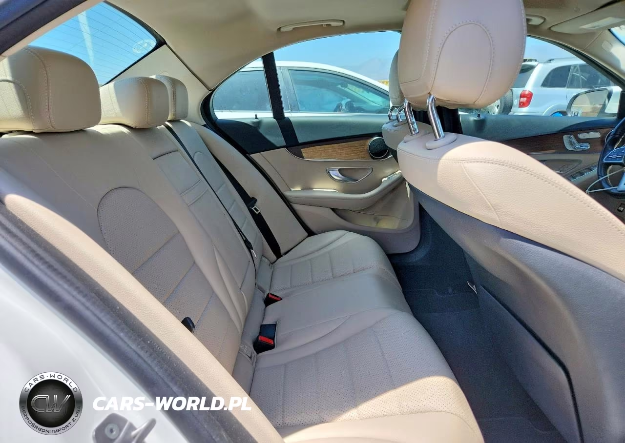 2021 Mercedes-Benz C 300 VIN:W1KWF8DB0MR644396 - 10