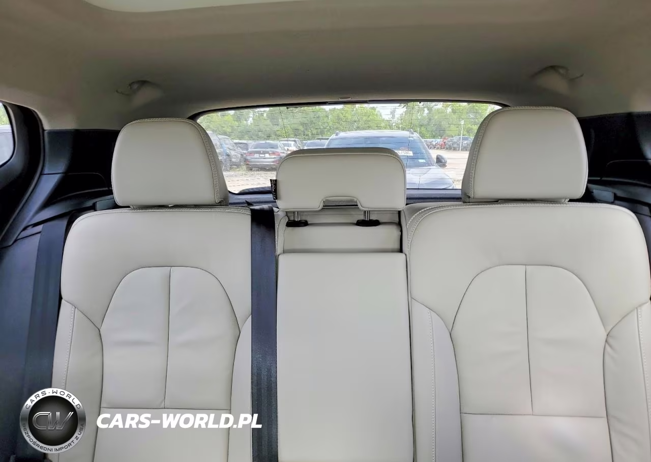 2023 Volvo Xc40 Plus VIN:YV4L12UW8P2006886 - 10
