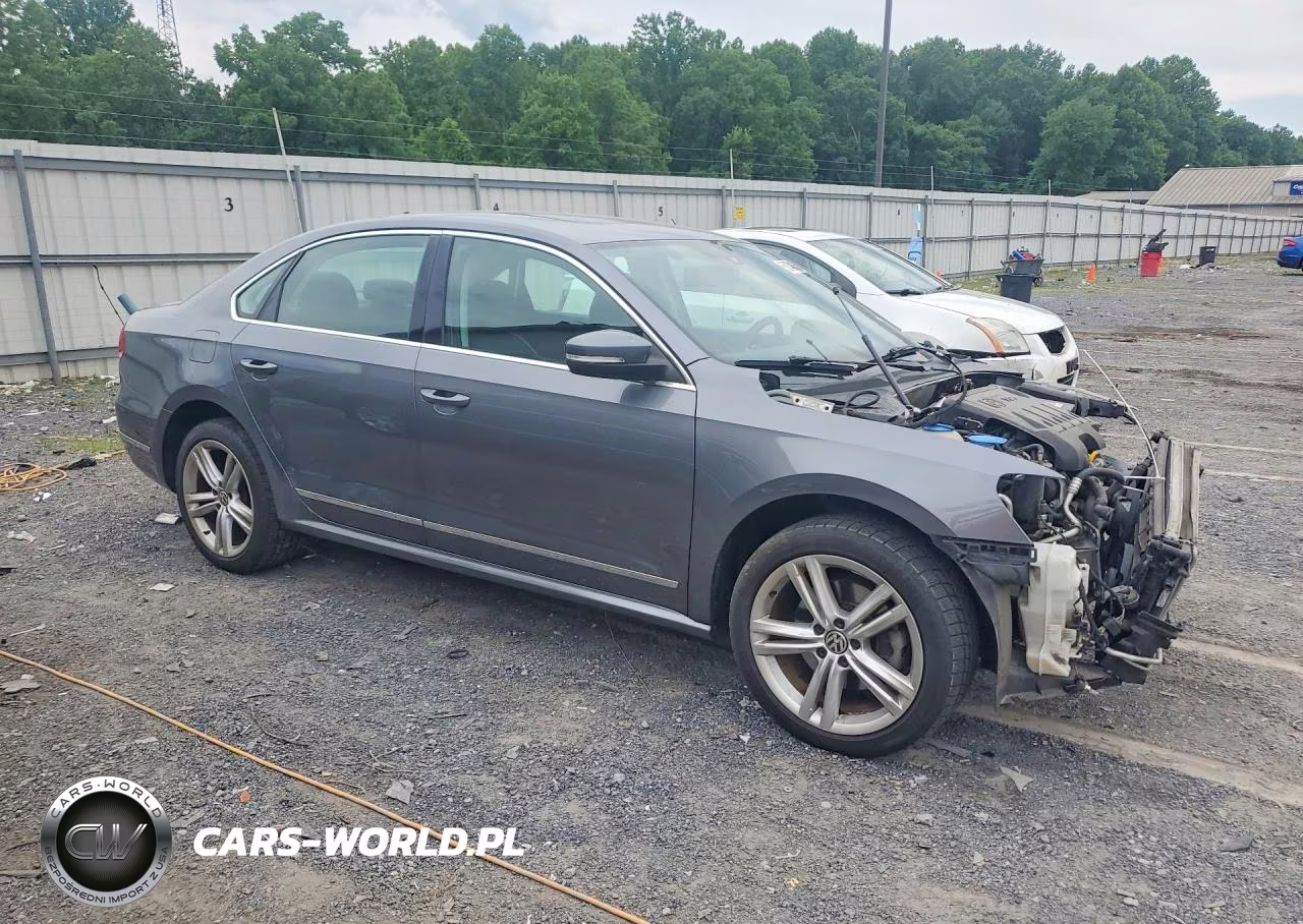 2014 Volkswagen Passat Sel VIN:1VWCN7A3XEC089255 - 4