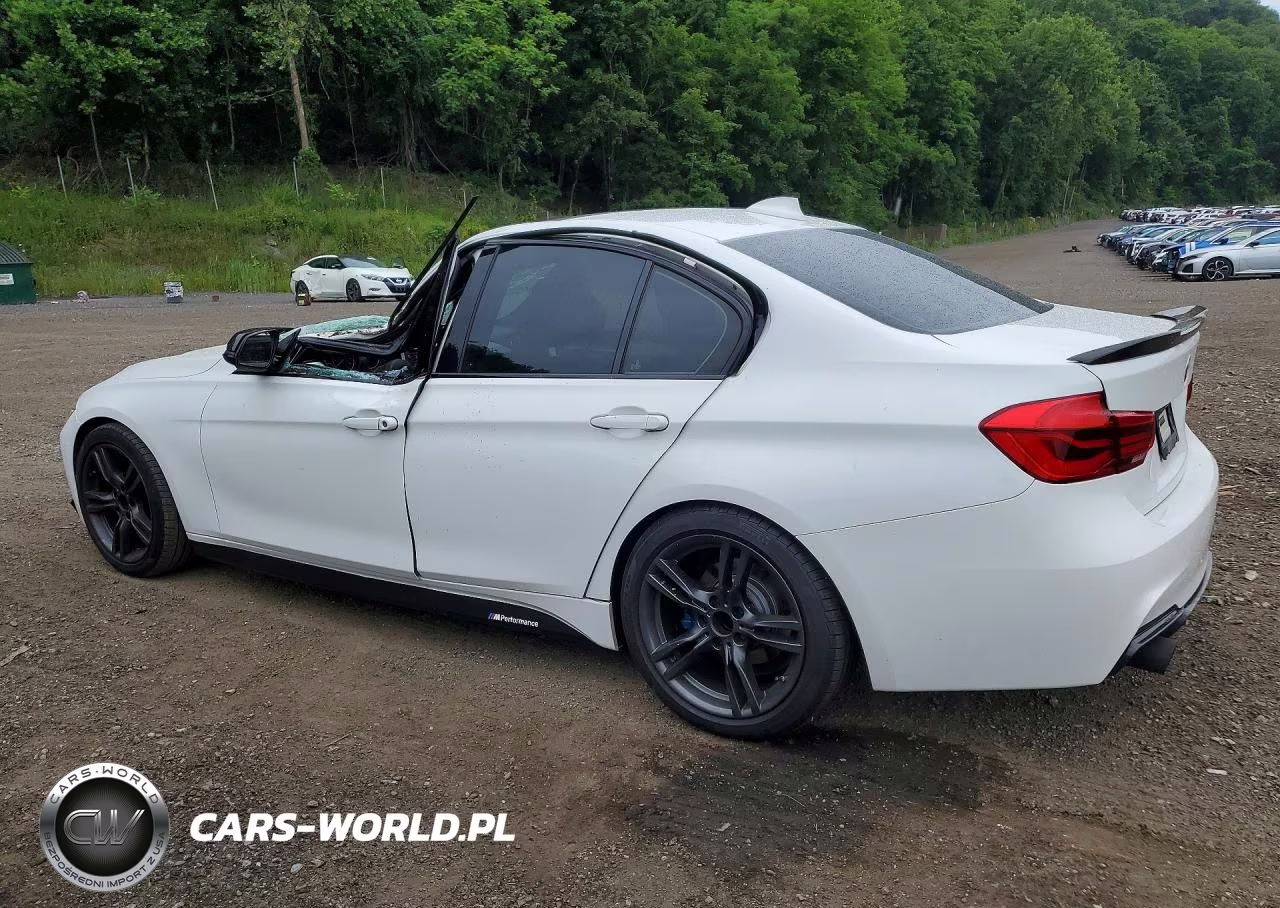 2018 BMW 330 Xi VIN:WBA8D9G50JNU69894 - 2