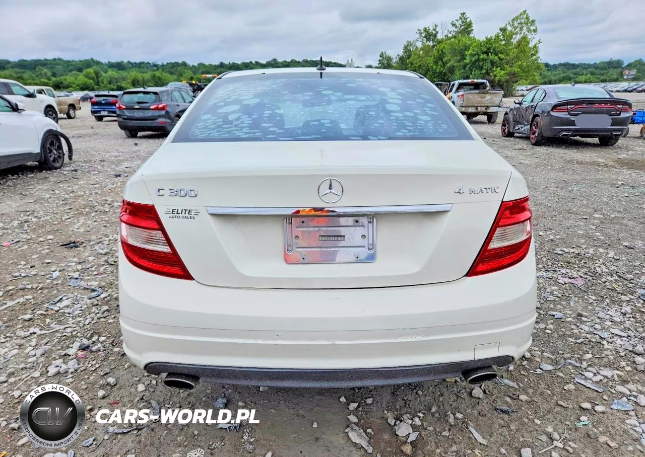 2011 Mercedes-Benz C 300 4Matic VIN:WDDGF8BB6BR163251 - 6