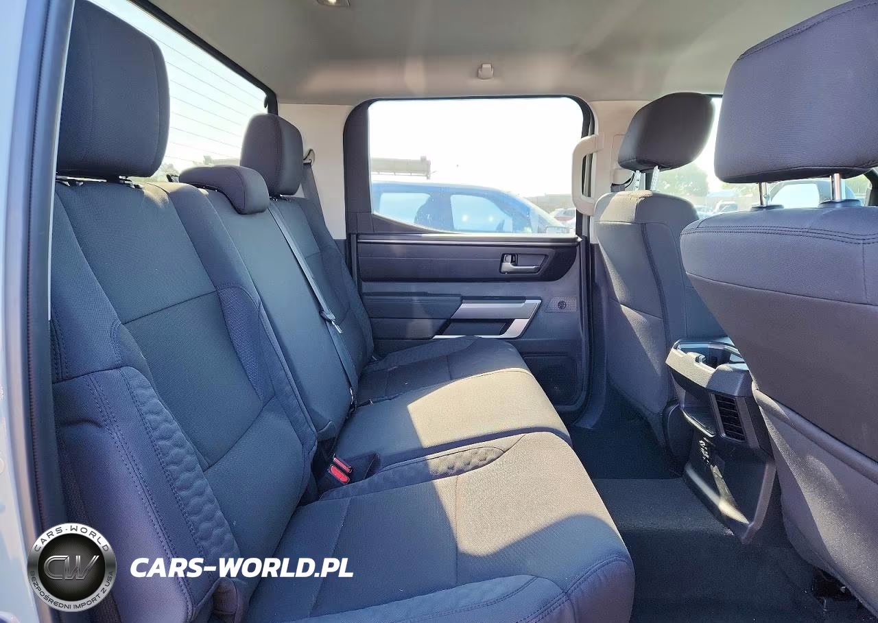 2024 Toyota Tundra Sr5 VIN:5TFLA5DB2RX204712 - 10