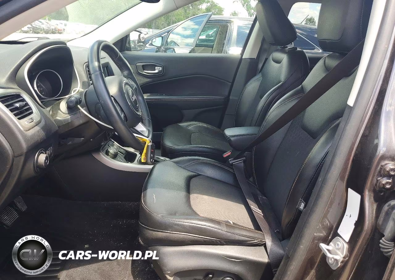 2018 Jeep Compass Latitude VIN:3C4NJDBB1JT199511 - 7