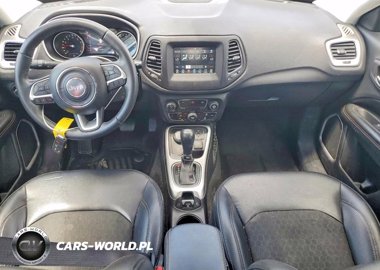 2018 Jeep Compass Latitude VIN:3C4NJDBB1JT199511 - 8