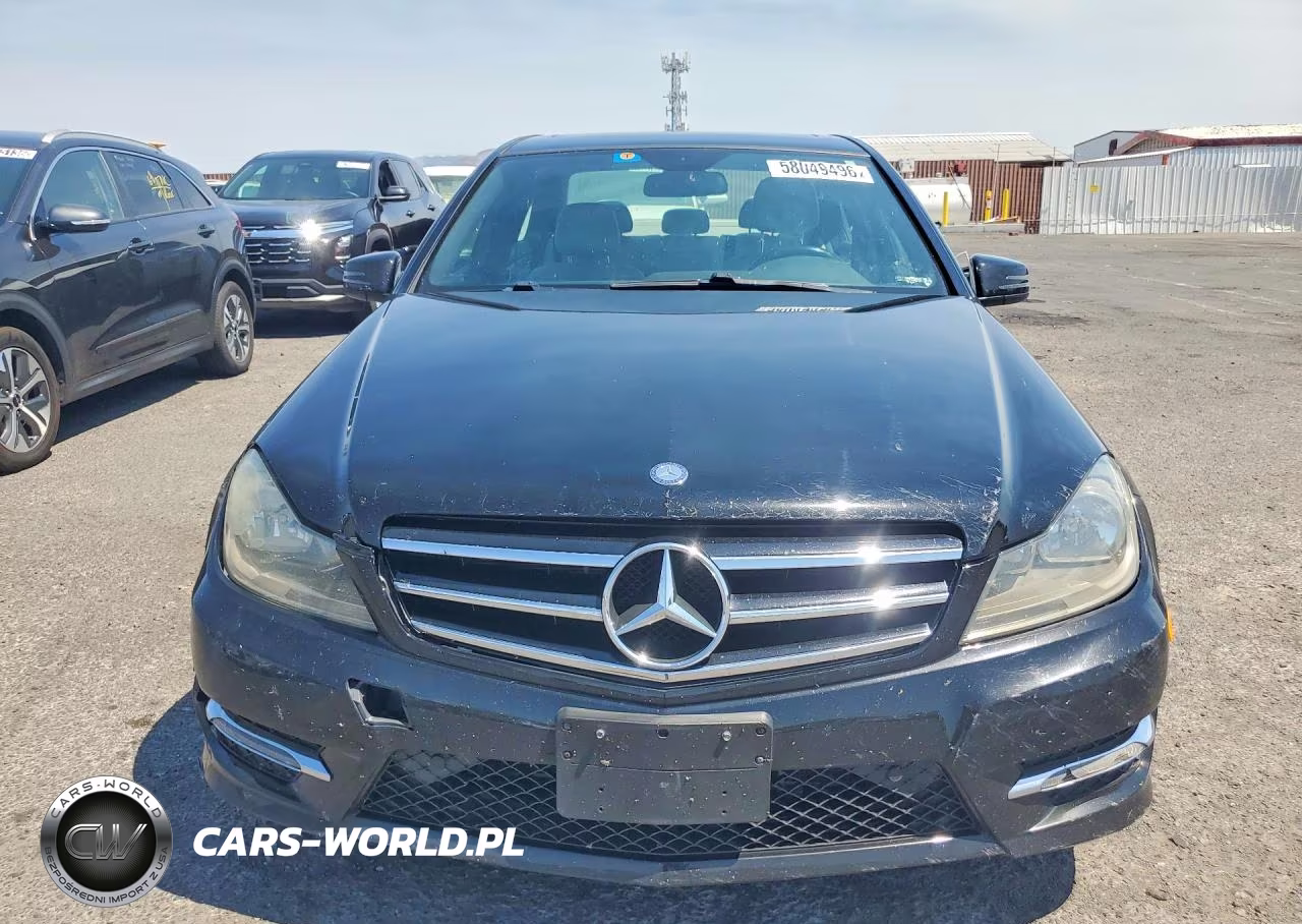 2014 Mercedes-Benz C 300 4Matic VIN:WDDGF8AB3EA920692 - 5