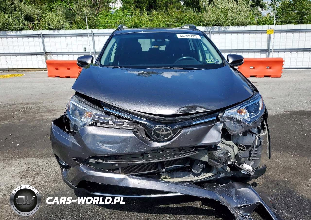 2018 Toyota Rav4 Xle VIN:2T3RFREV8JW832066 - 5