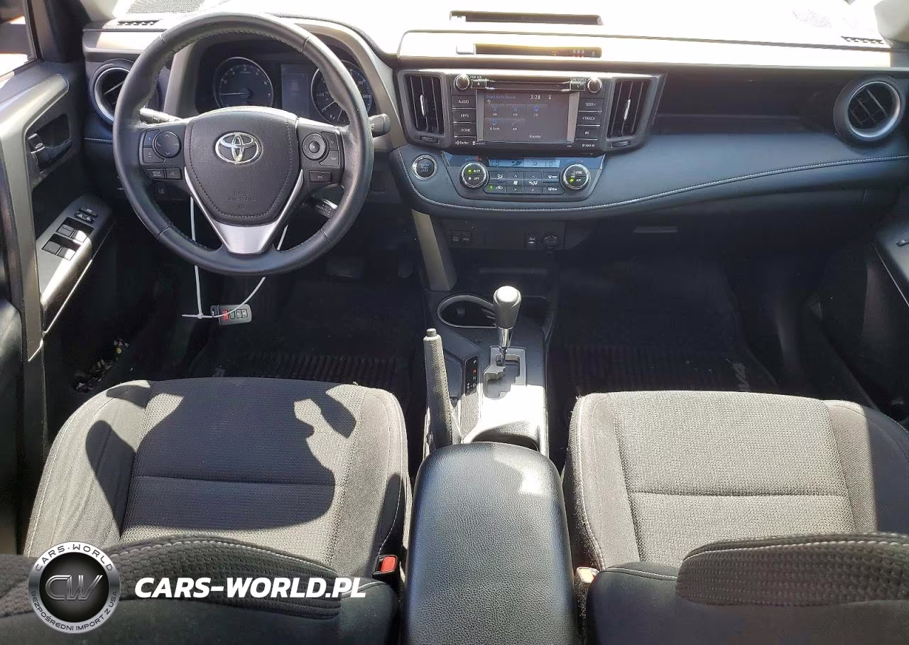 2018 Toyota Rav4 Xle VIN:2T3RFREV8JW832066 - 8