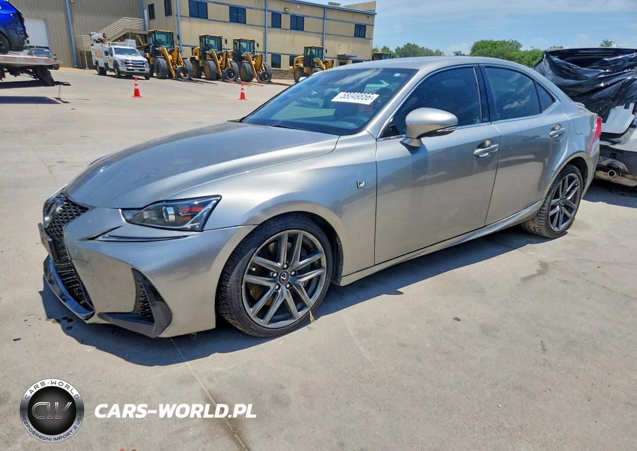 2018 Lexus Is 300 – zdjęcie 1 z 12