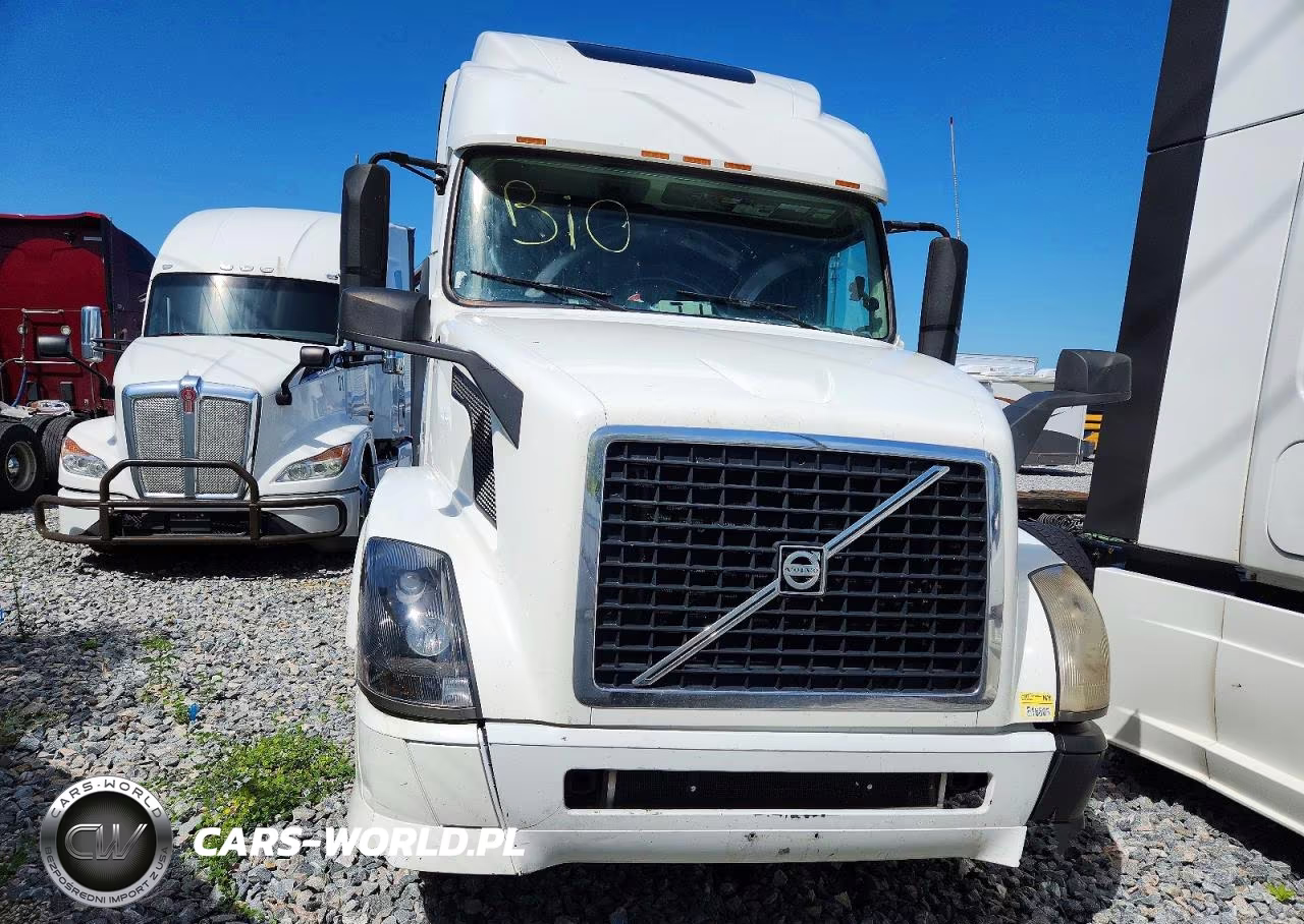 2015 Volvo Vnl Semi Truck