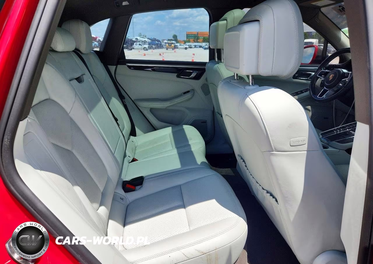 2018 Porsche Macan S VIN:WP1AB2A55JLB36899 - 11