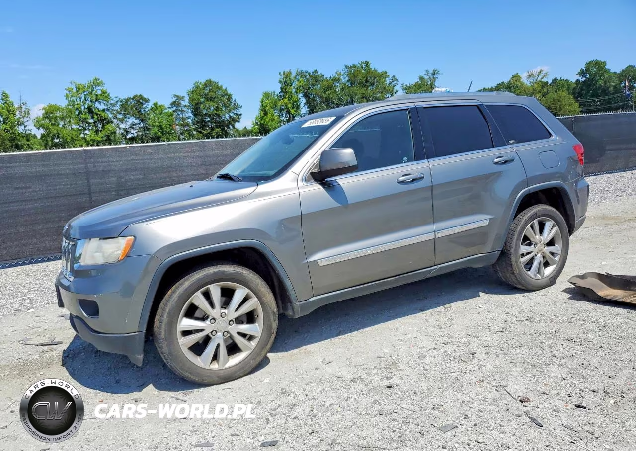 2013 Jeep Grand Cherokee Laredo – zdjęcie 1 z 12