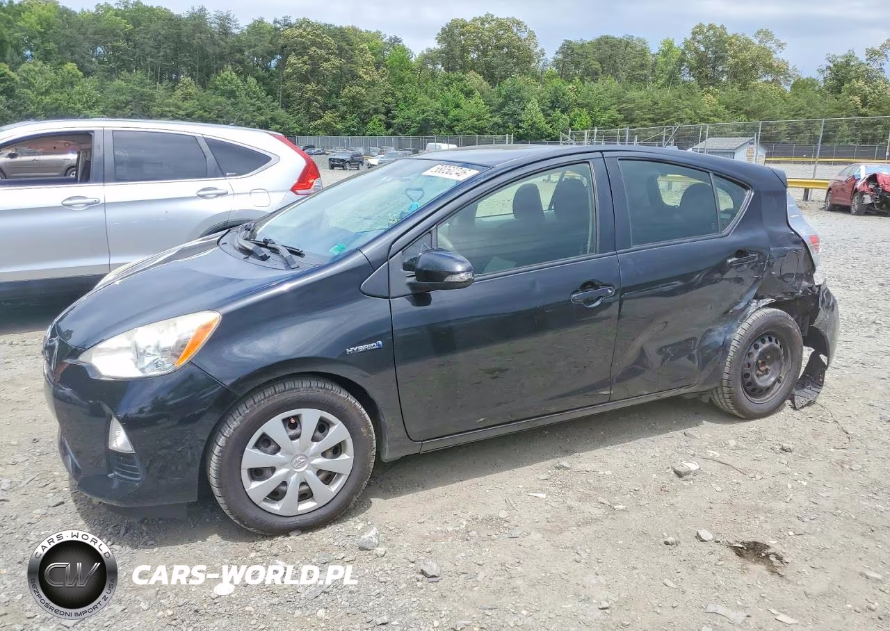 2013 Toyota Prius C Two