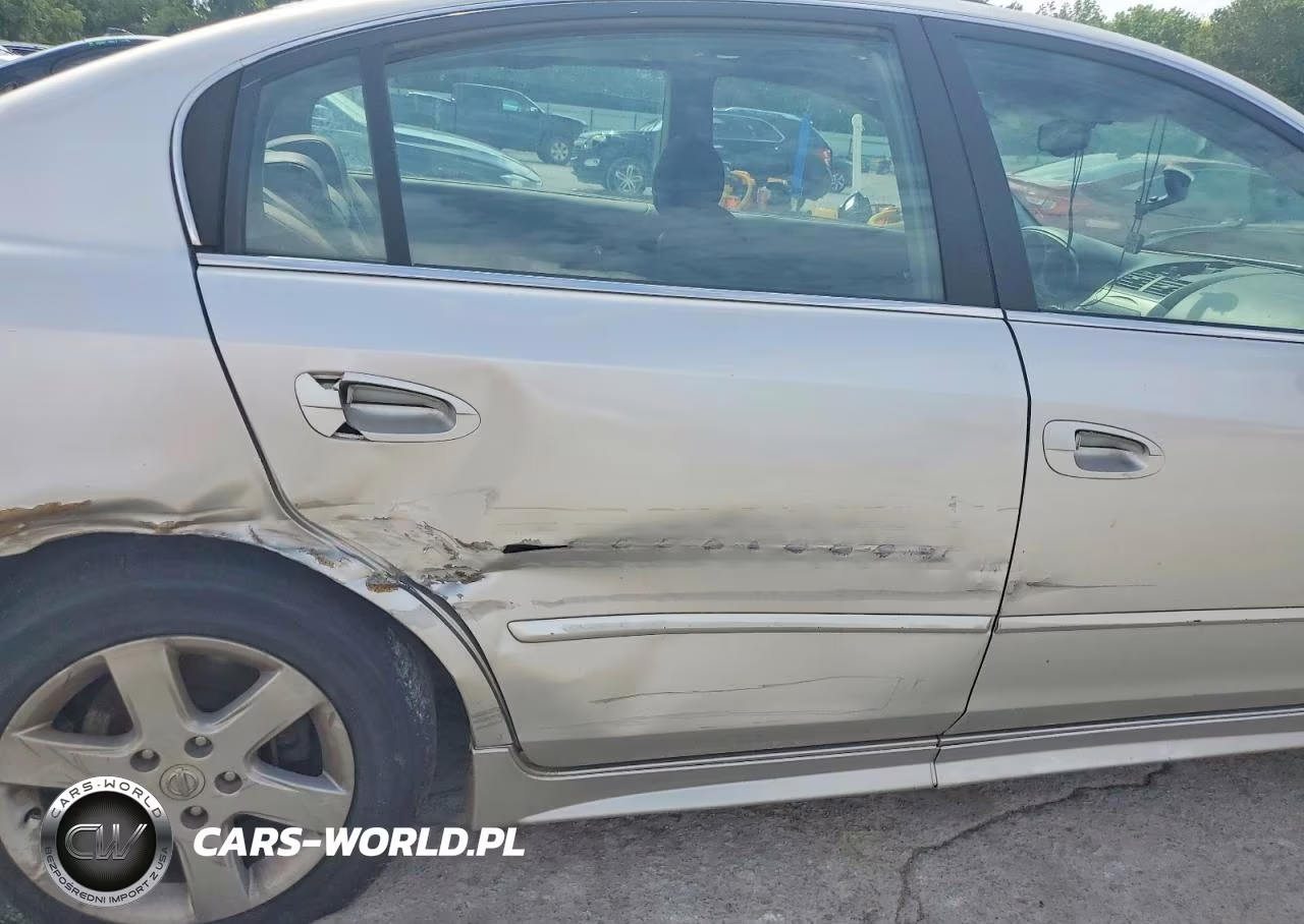 2003 Nissan Altima VIN:1N4AL11D33C141236 - 10