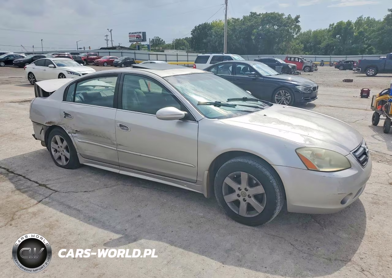 2003 Nissan Altima VIN:1N4AL11D33C141236 - 4