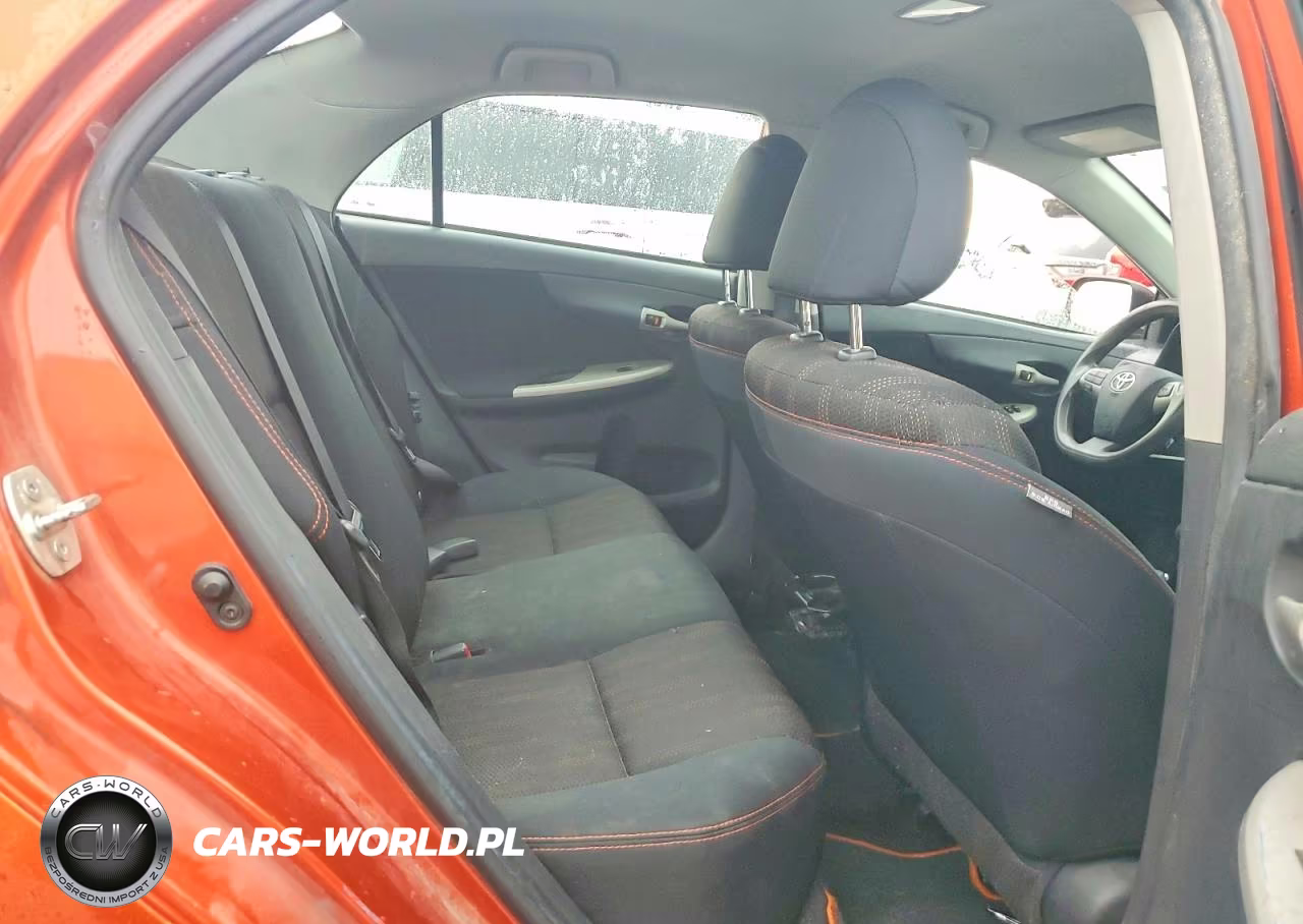 2013 Toyota Corolla S Special Edition VIN:2T1BU4EE4DC074445 - 10