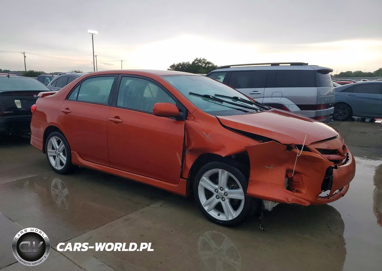 2013 Toyota Corolla S Special Edition VIN:2T1BU4EE4DC074445 - 4