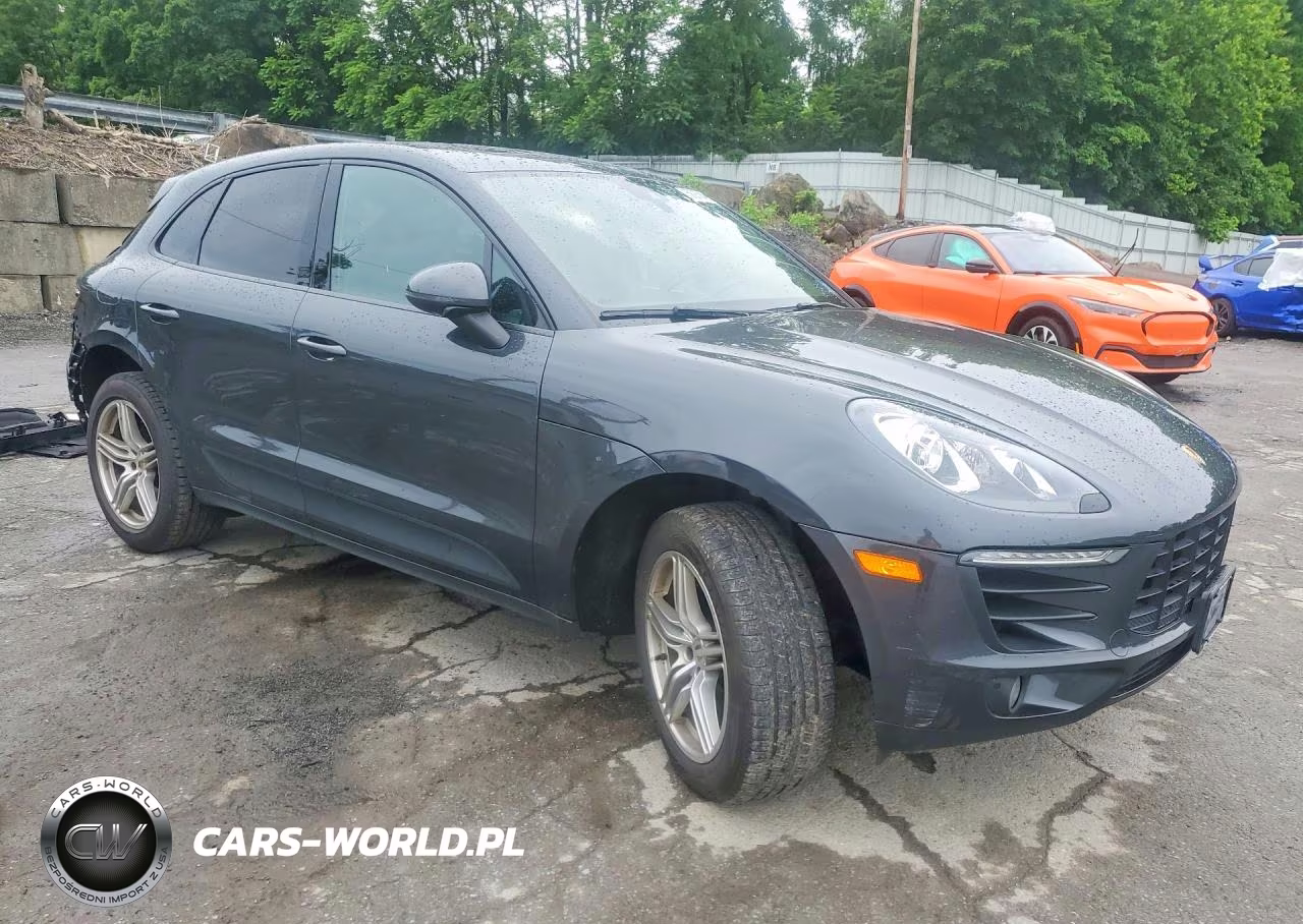 2018 Porsche Macan VIN:WP1AA2A50JLB20337 - 4