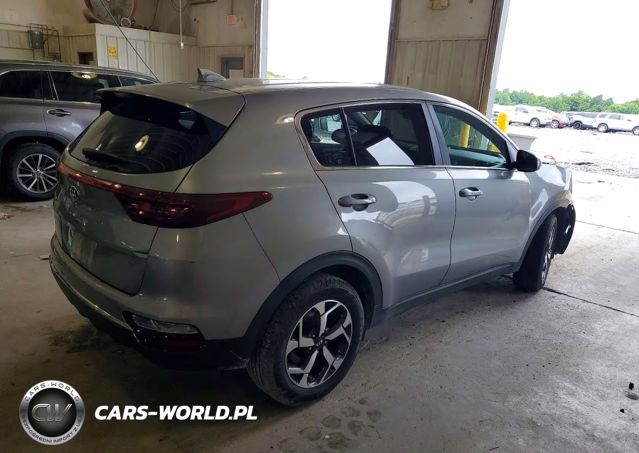 2020 Kia Sportage Lx VIN:KNDPM3ACXL7687044 - 3