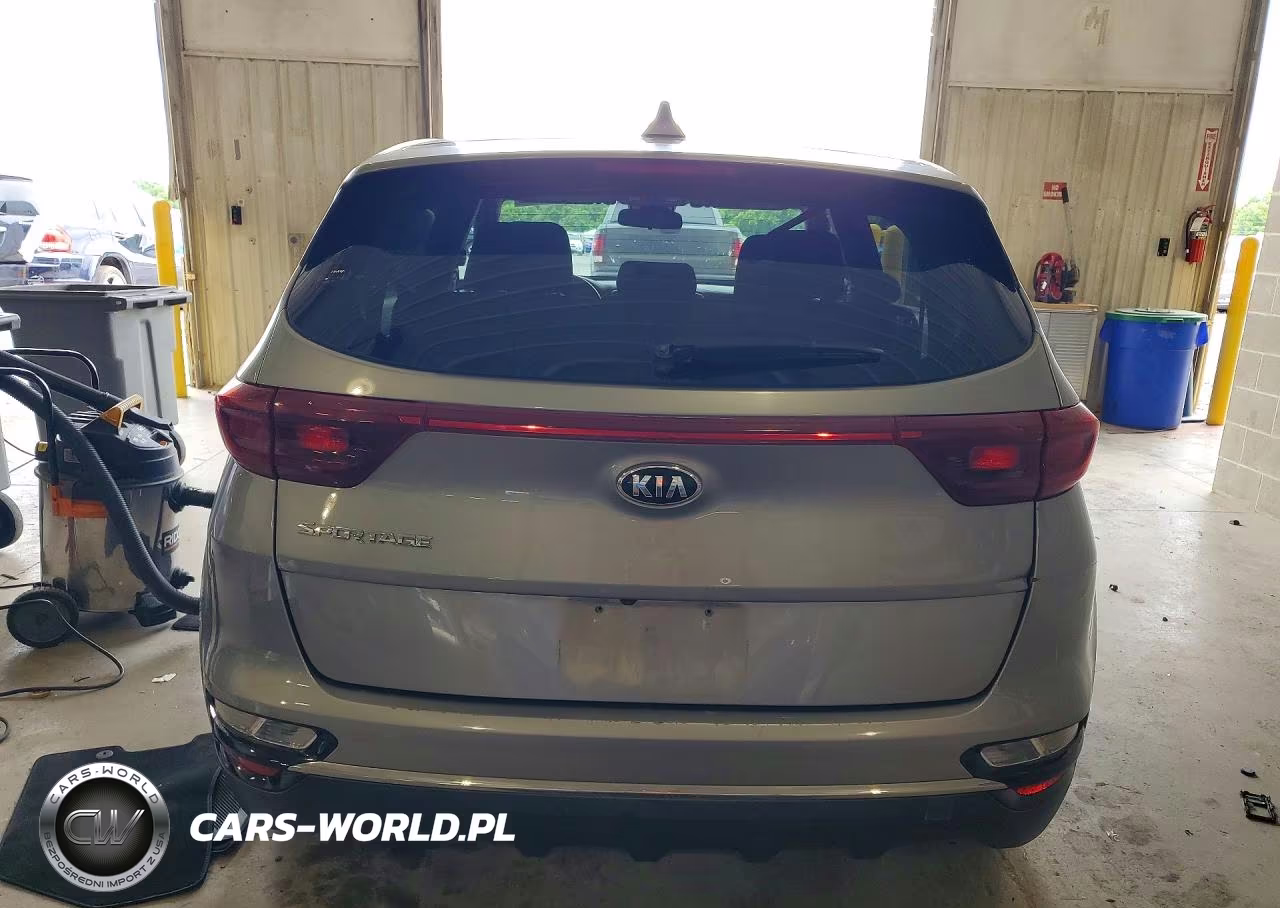 2020 Kia Sportage Lx VIN:KNDPM3ACXL7687044 - 6
