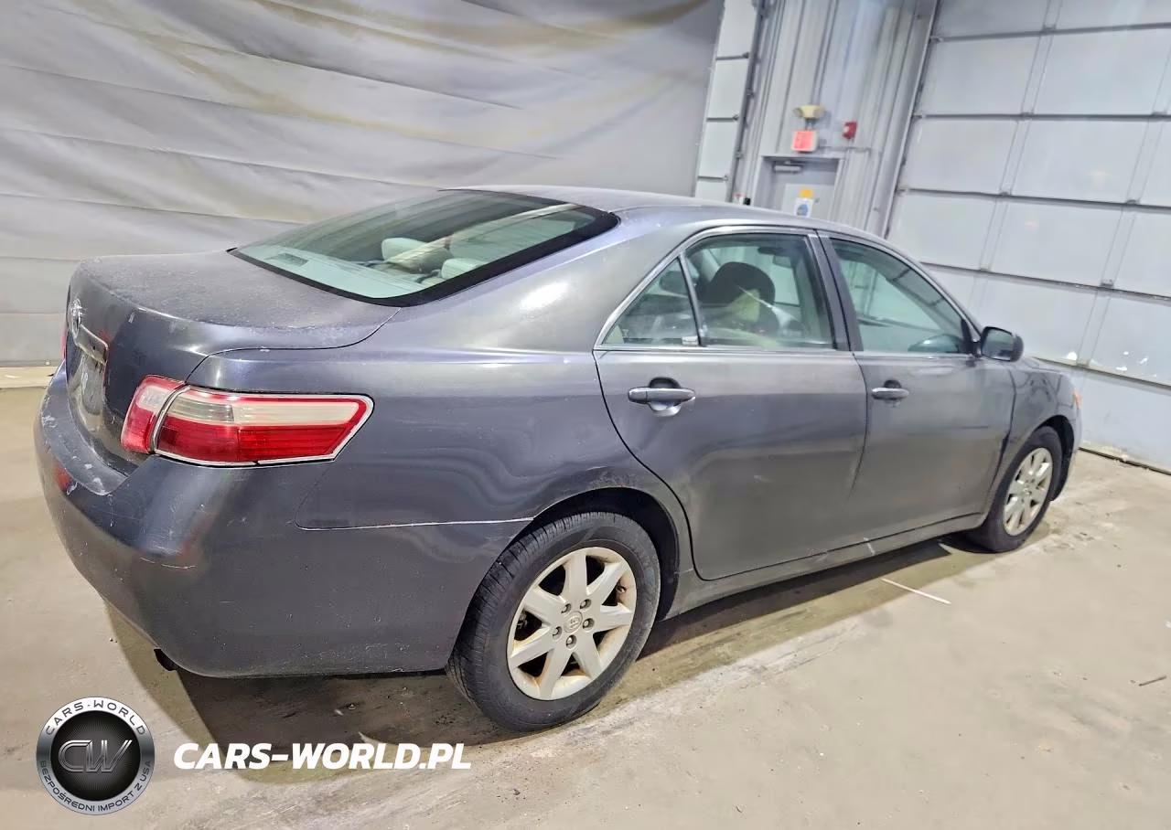 2007 Toyota Camry Le VIN:4T1BE46KX7U110773 - 3