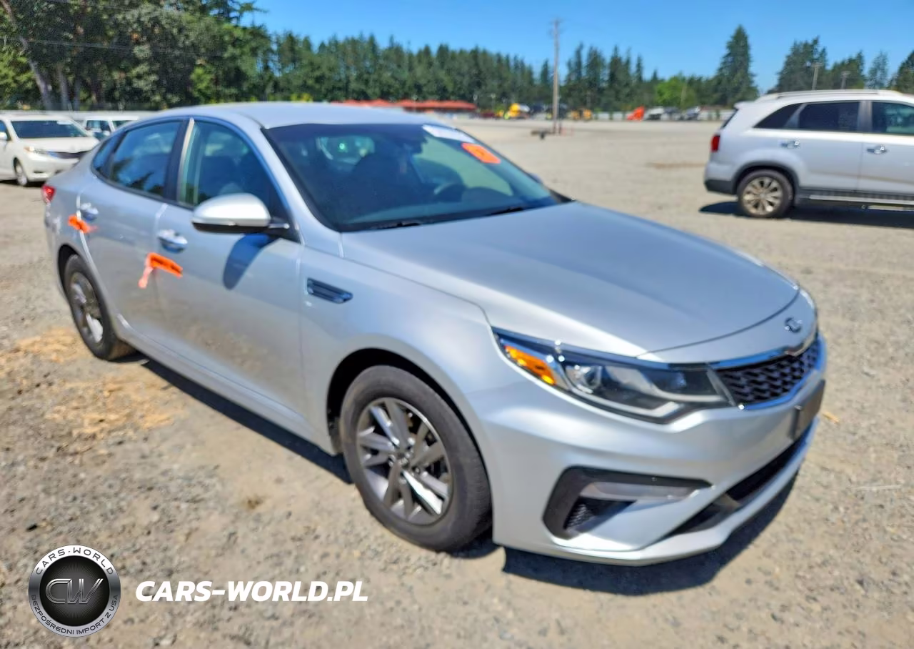 2019 Kia Optima Lx VIN:5XXGT4L38KG354580 - 4