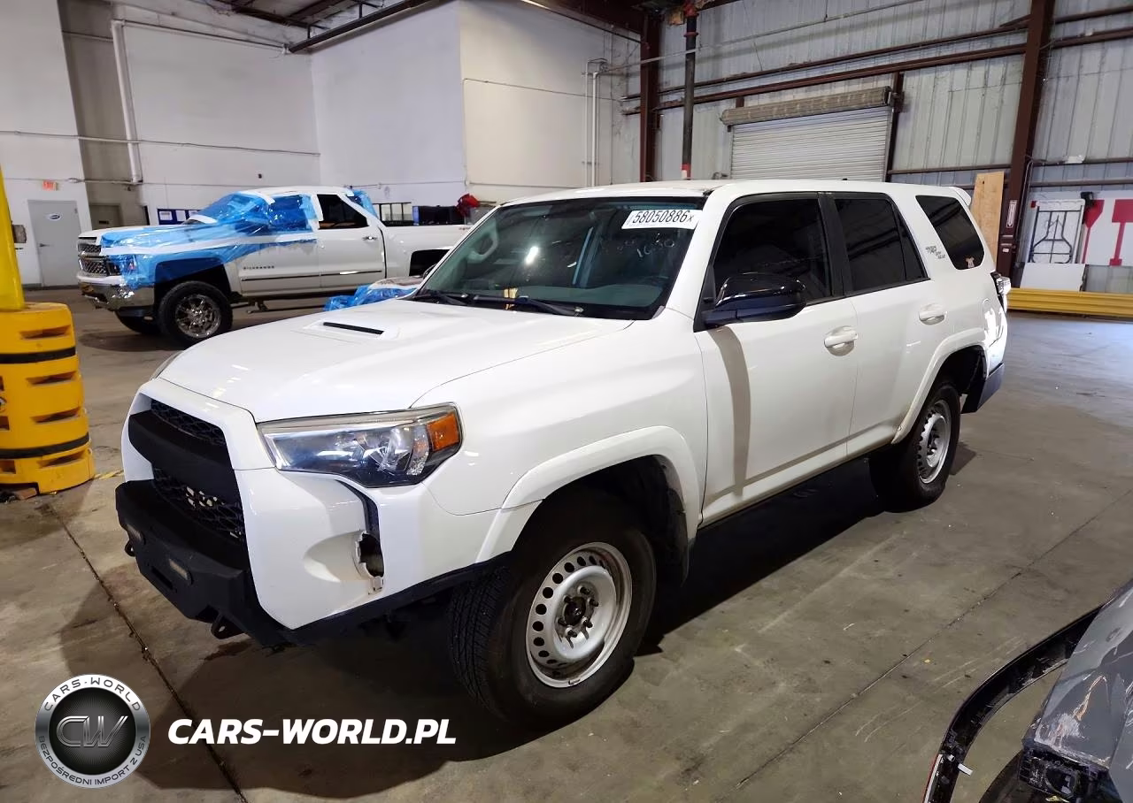 2017 Toyota 4Runner Deluxe V6