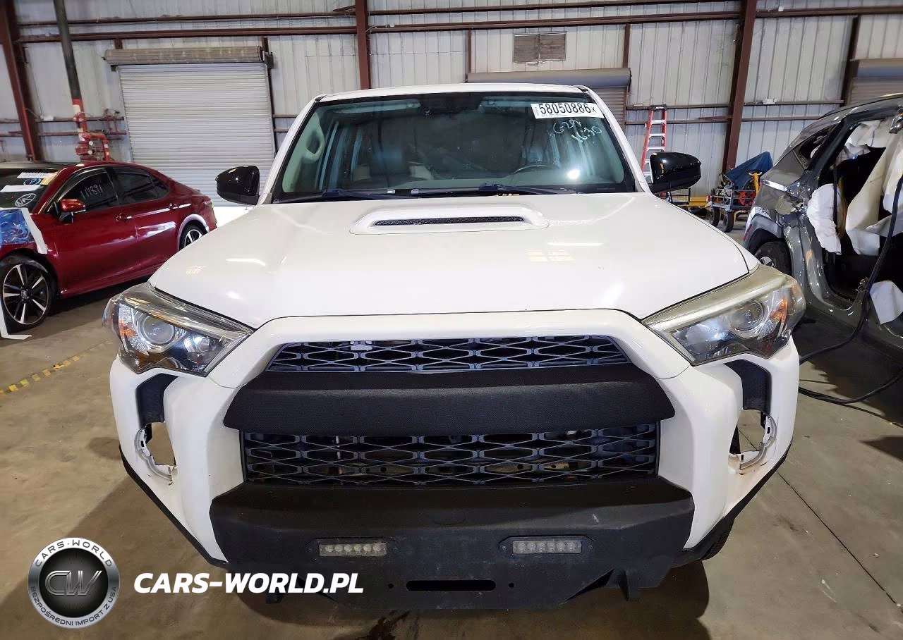 2017 Toyota 4Runner Deluxe V6 VIN:JTEBU5JRXH5468111 - 5