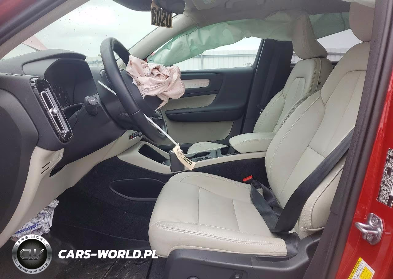 2020 Volvo Xc40 T5 Momentum VIN:YV4162UK7L2315975 - 7