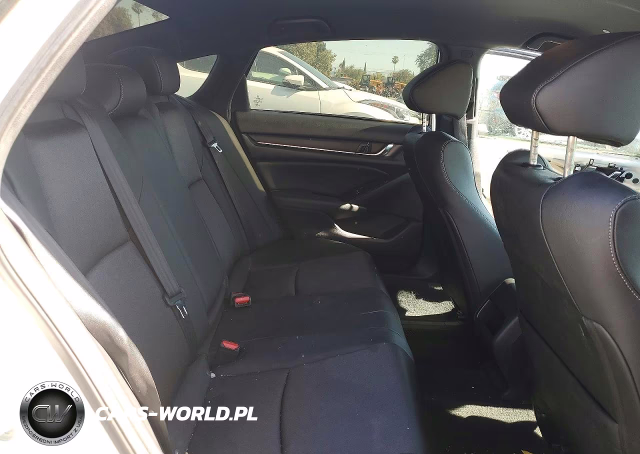 2019 Honda Accord Sport VIN:1HGCV1F30KA105089 - 10