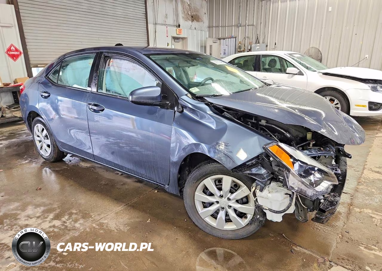 2016 Toyota Corolla Le VIN:2T1BURHE8GC736346 - 4